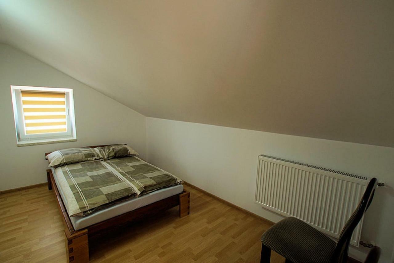 Apartmán Agroturystka Na Polanie Swieta Katarzyna  Exteriér fotografie