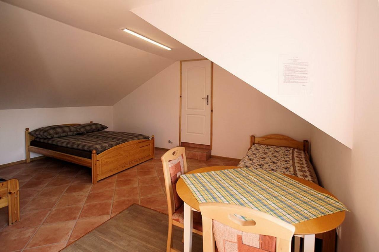 Apartmán Agroturystka Na Polanie Swieta Katarzyna  Exteriér fotografie