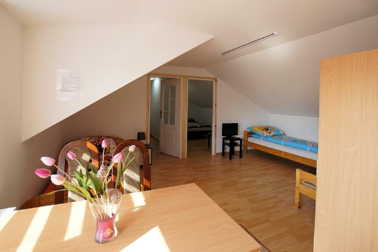 Apartmán Agroturystka Na Polanie Swieta Katarzyna  Exteriér fotografie