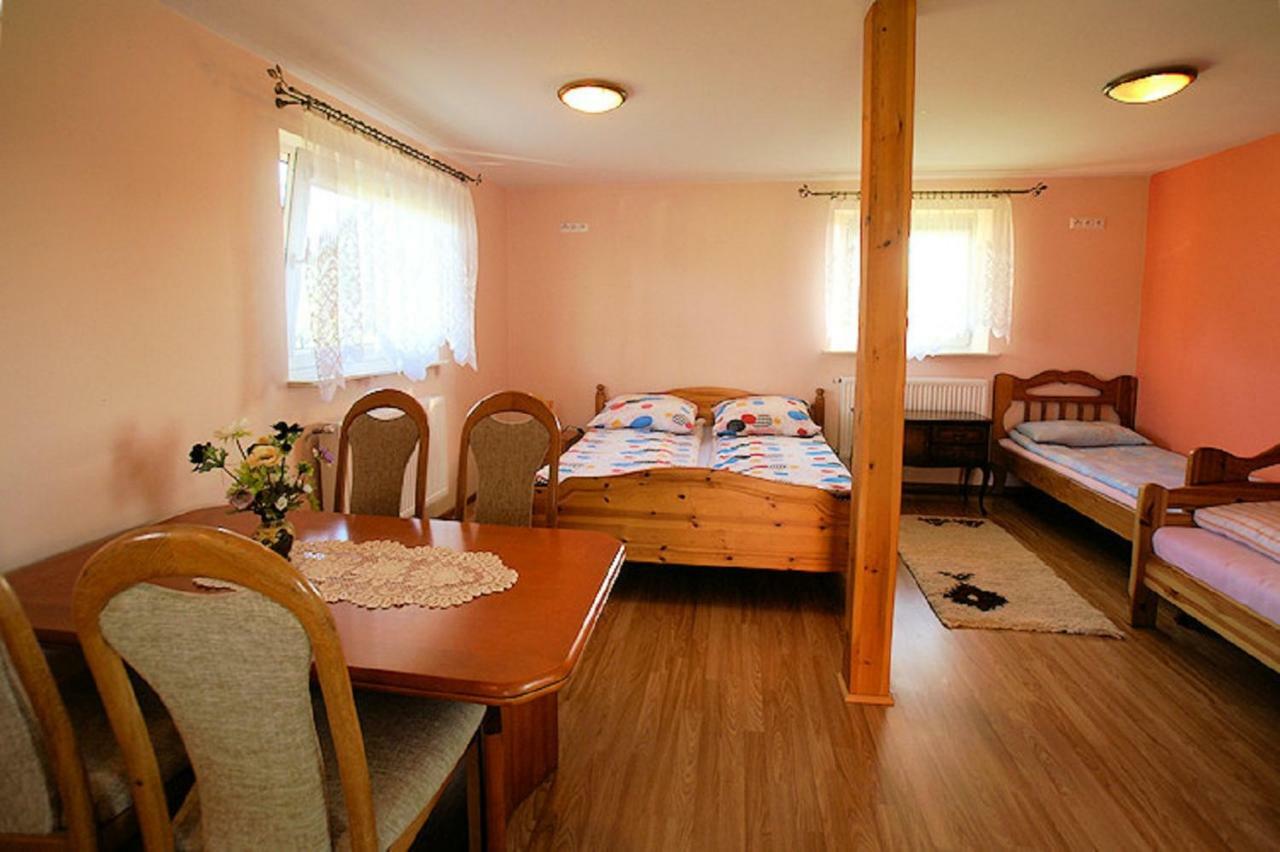 Apartmán Agroturystka Na Polanie Swieta Katarzyna  Exteriér fotografie