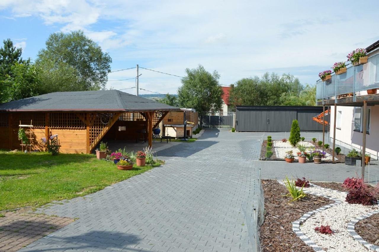 Apartmán Agroturystka Na Polanie Swieta Katarzyna  Exteriér fotografie